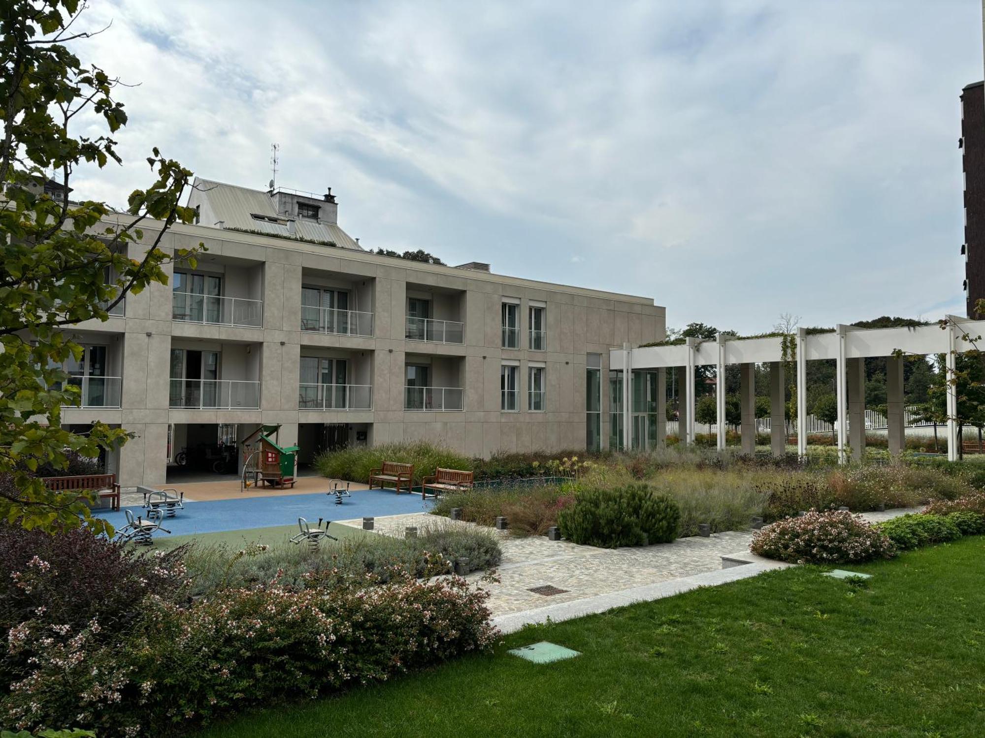 Torre Milano Skyview Suite Gym Pool & Rooftop Exteriör bild